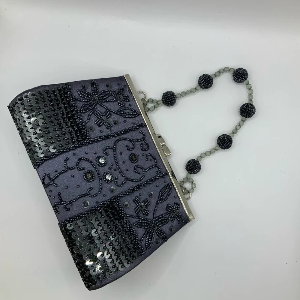 Bijoux Terner Vintage Sequins Embroidery Flower Beaded Handle Evening Clutch